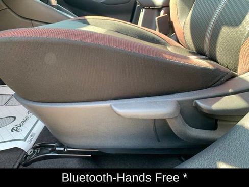 Certified 2025 Nissan Versa SR w/ Trunk Package FWD image 15
