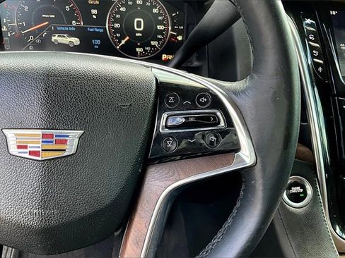 Used 2015 Cadillac Escalade Premium image 16