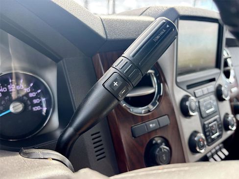 Used 2016 Ford F250 Lariat w/ Lariat Ultimate Package image 17