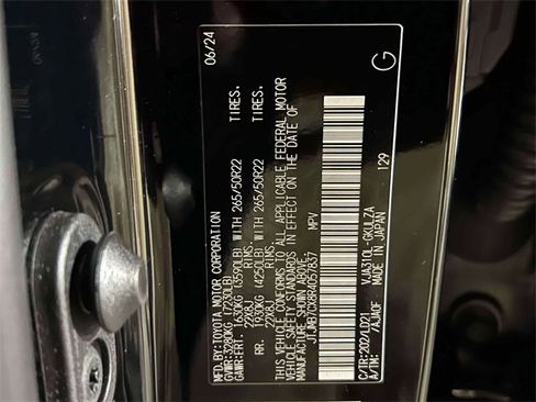 Used 2024 Lexus LX 600 F Sport image 24