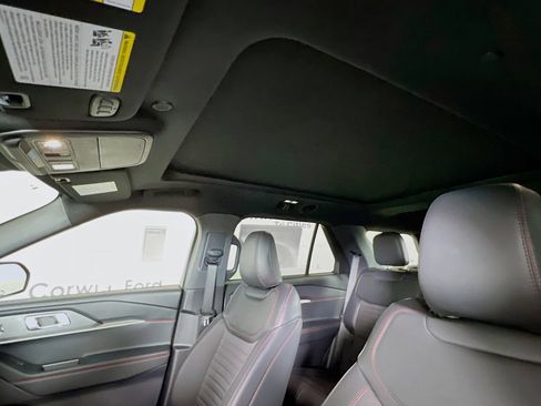 New 2026 Ford Explorer ST-Line w/ ST-Line Street Pack AWD/4WD image 27