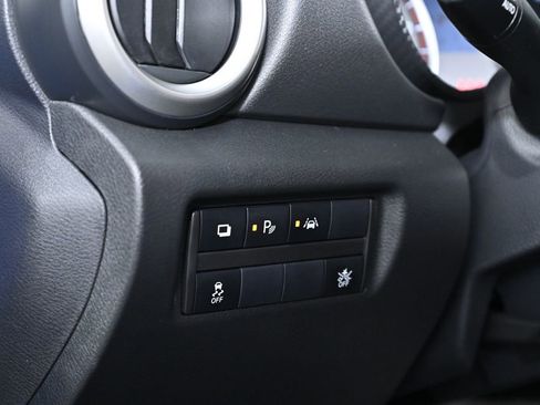 Used 2024 Nissan Versa S w/ S Plus Package image 20