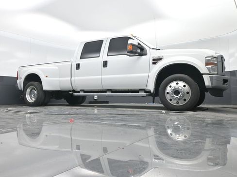 Used 2009 Ford F450 Lariat image 32