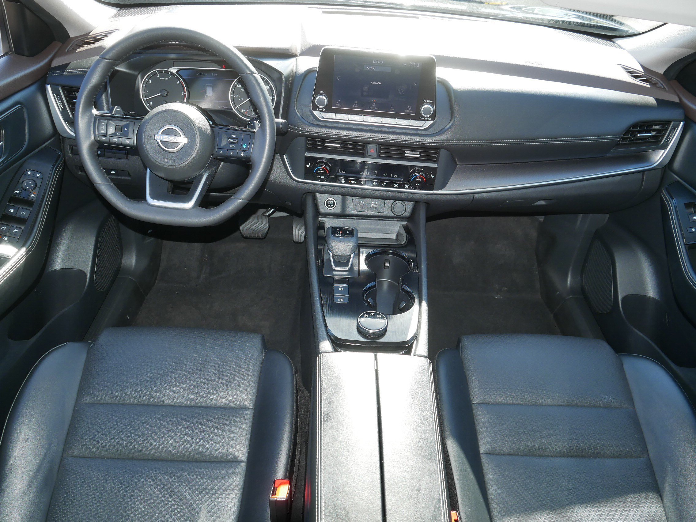 Certified 2023 Nissan Rogue SV w/ SV Premium B Package AWD/4WD image 10