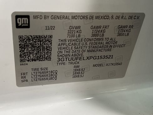 Used 2023 GMC Sierra 1500 AT4X image 30