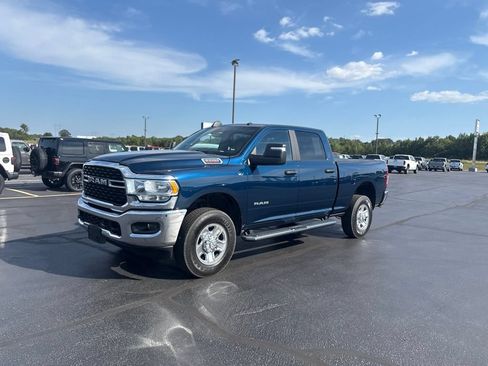 Used 2024 RAM 2500 Big Horn w/ Bed Utility Group AWD/4WD image 4
