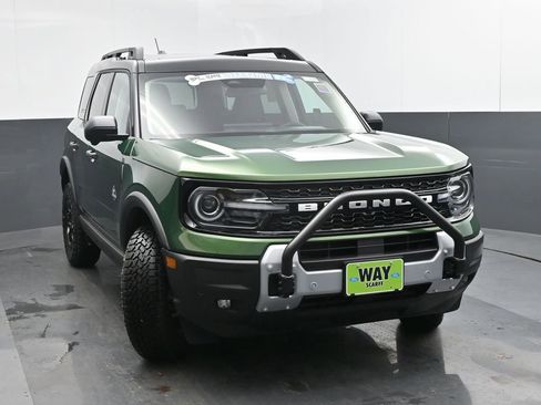 New 2025 Ford Bronco Sport Outer Banks w/ Sasquatch Outer Banks Package image 9