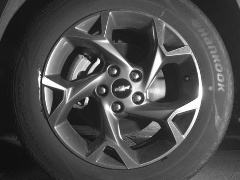 Used 2025 Chevrolet Trax LT w/ LT Convenience Package FWD image 12