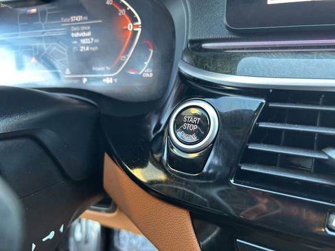 Used 2023 BMW 540i w/ M Sport Package image 56