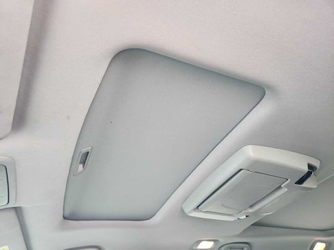 Used 2022 Honda Pilot Elite image 24