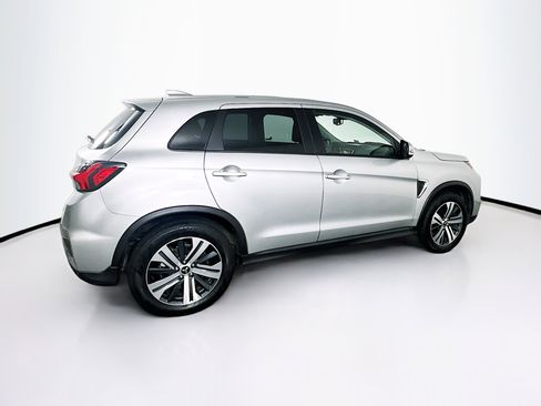 Used 2025 Mitsubishi Outlander Sport SE image 10