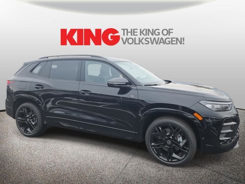 New 2026 Volkswagen Tiguan SE R-Line image 1