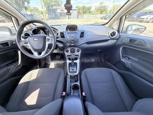 Used 2019 Ford Fiesta SE FWD image 11