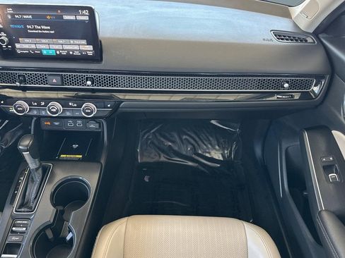 Used 2024 Honda Civic Touring image 32