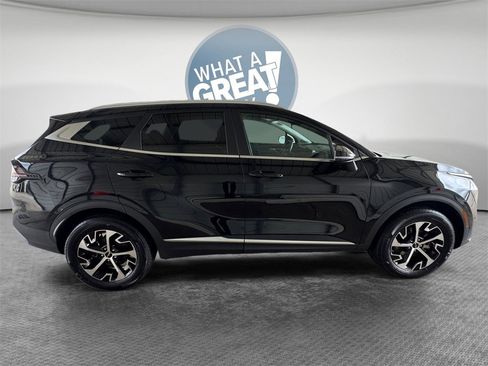 Certified 2023 Kia Sportage EX image 2