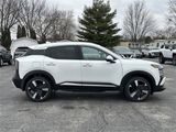 New 2025 Nissan Kicks SR image 4