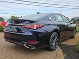 New 2025 Lexus ES 350 w/ Premium Package image 4