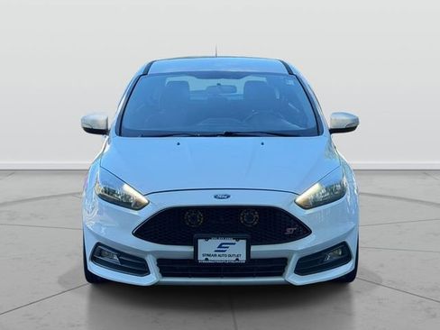 Used 2015 Ford Focus ST FWD image 2