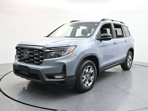 Used 2022 Honda Passport TrailSport image 11