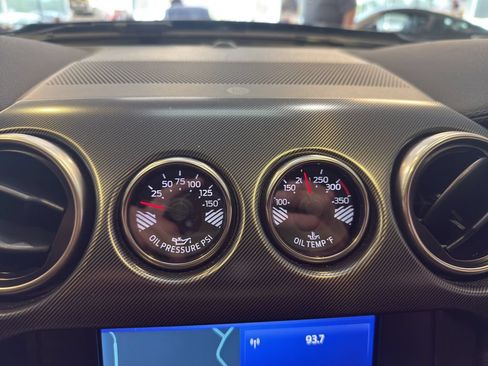 Used 2022 Ford Mustang Shelby GT500 w/ Technology Package RWD image 26
