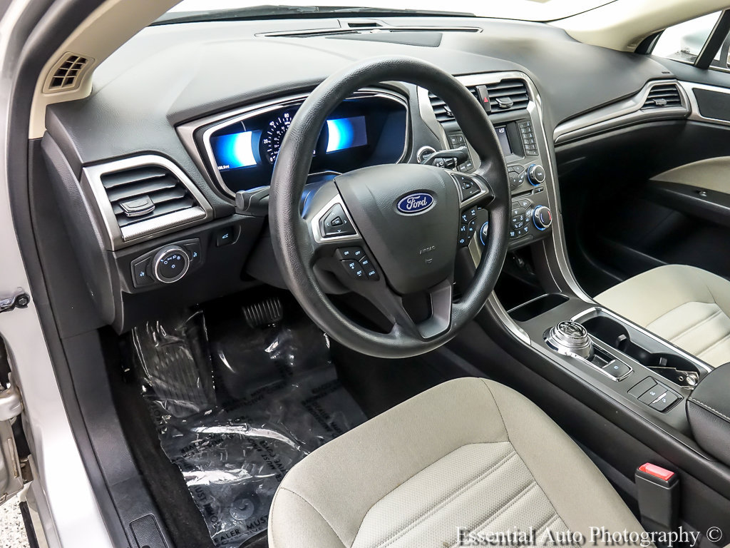 Used 2018 Ford Fusion S FWD image 10