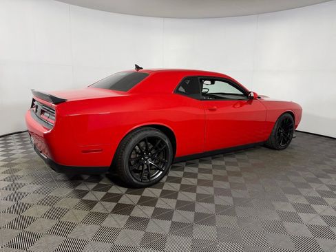 Used 2021 Dodge Challenger R/T Scat Pack w/ T/A Package RWD image 5