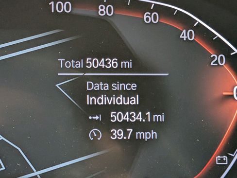 Used 2021 BMW X5 xDrive40i w/ M Sport Package image 25