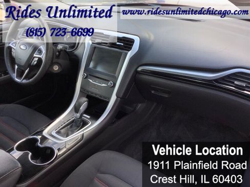 Used 2015 Ford Fusion SE image 31