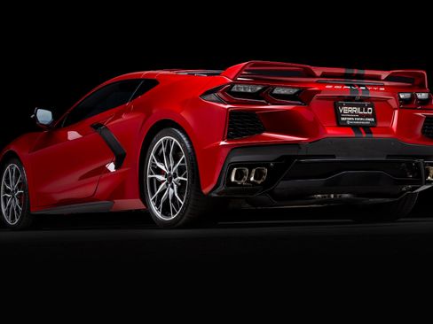 Used 2023 Chevrolet Corvette Stingray Premium Cpe w/ Z51 Performance Package RWD image 9