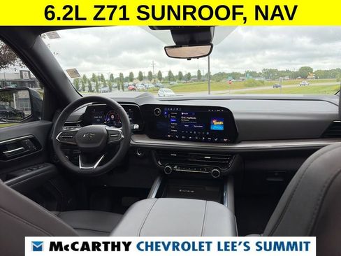 Used 2025 Chevrolet Tahoe Z71 w/ Z71 Off-Road Package AWD/4WD image 32