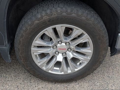 Used 2023 GMC Sierra 1500 Denali AWD/4WD image 15