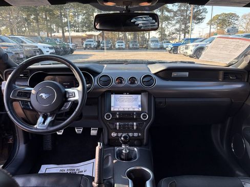 Used 2019 Ford Mustang GT Premium w/ GT Performance Package image 11