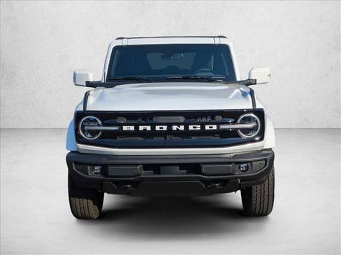 New 2025 Ford Bronco Outer Banks image 5