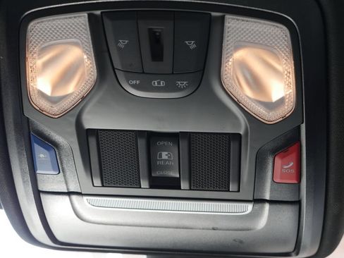 Used 2024 RAM 1500 Big Horn AWD/4WD image 24