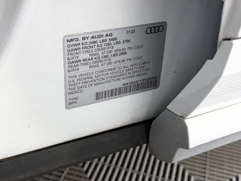 Used 2023 Audi Q5 2.0T Premium w/ Convenience Package image 20