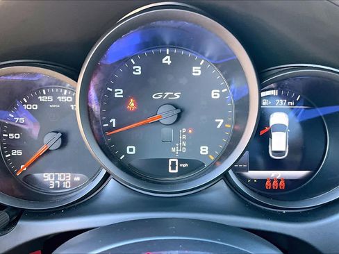 Used 2021 Porsche Macan GTS image 23