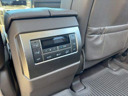 Used 2019 Lexus GX 460 Premium AWD/4WD image 17