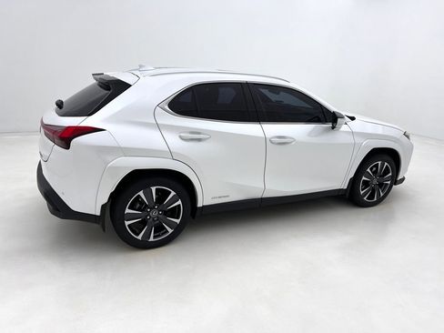 Certified 2022 Lexus UX 250h w/ Premium Package AWD/4WD image 10