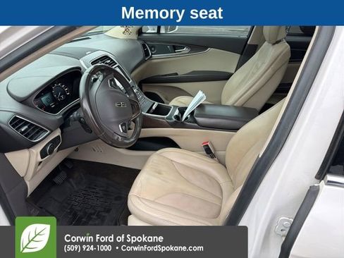 Used 2016 Lincoln MKX Select w/ Select Plus Package image 5