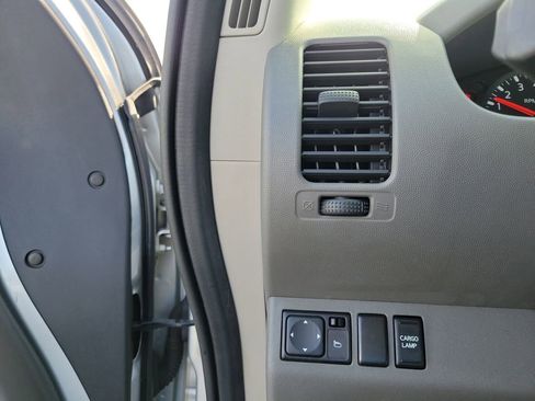 Used 2017 Nissan Frontier SV image 22