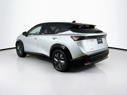 Used 2024 Nissan Ariya AWD image 5