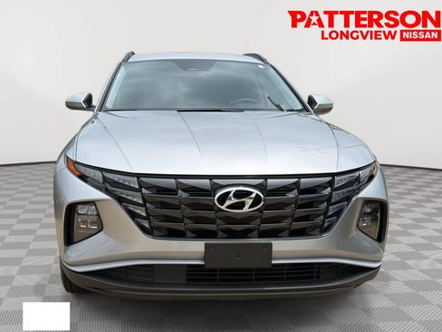 Used 2024 Hyundai Tucson SEL FWD image 2