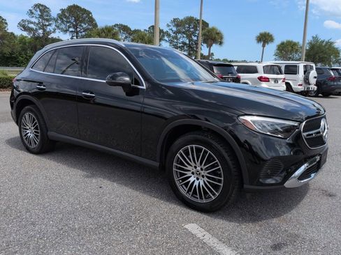 Certified 2024 Mercedes-Benz GLC 300 4MATIC image 2