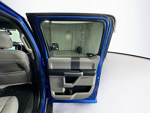 Used 2016 Ford F150 XLT w/ Equipment Group 302A Luxury image 29