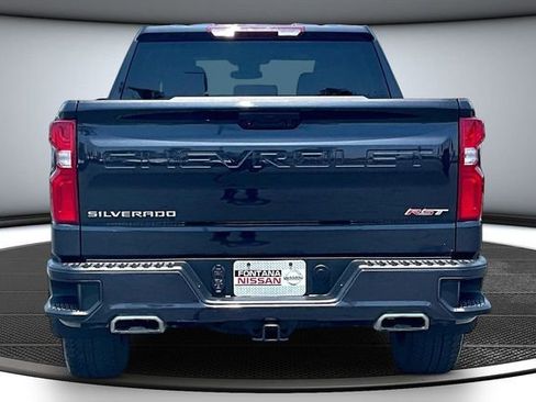 Used 2023 Chevrolet Silverado 1500 RST AWD/4WD image 5