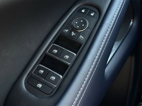 New 2026 INFINITI QX60 Sport image 23