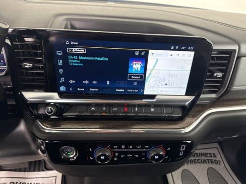 Used 2024 Chevrolet Silverado 1500 LT image 31