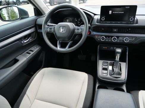 Used 2023 Honda CR-V EX image 9