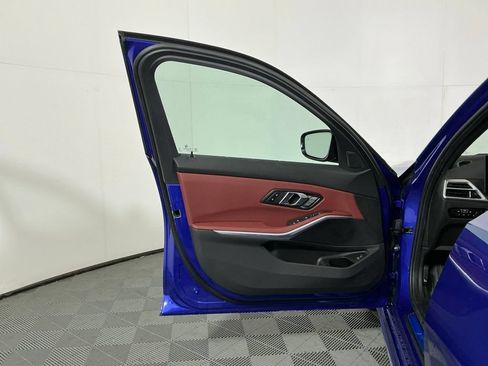 New 2026 BMW 330i Sedan w/ M Sport Package RWD image 19