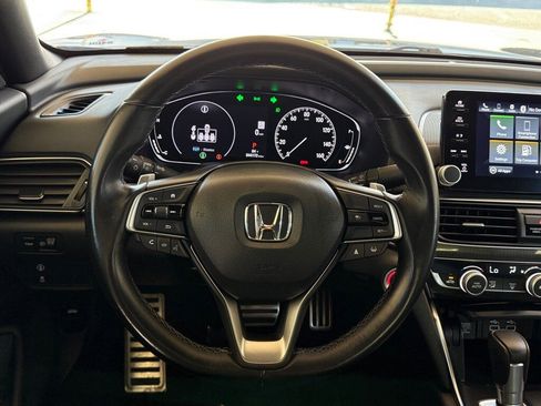 Used 2022 Honda Accord Sport image 19